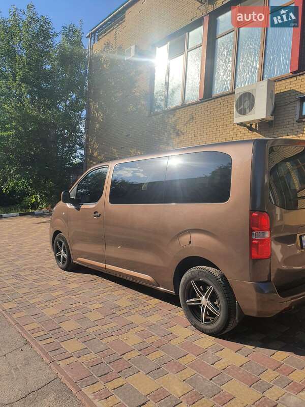 Мінівен Citroen SpaceTourer 2017 в Запоріжжі