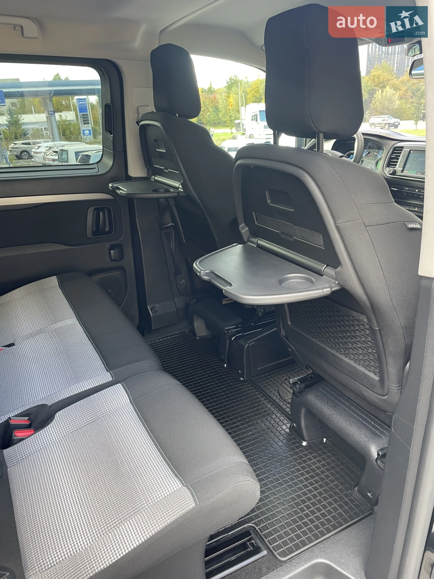 2020 Citroen Spacetourer - мініатюра 24