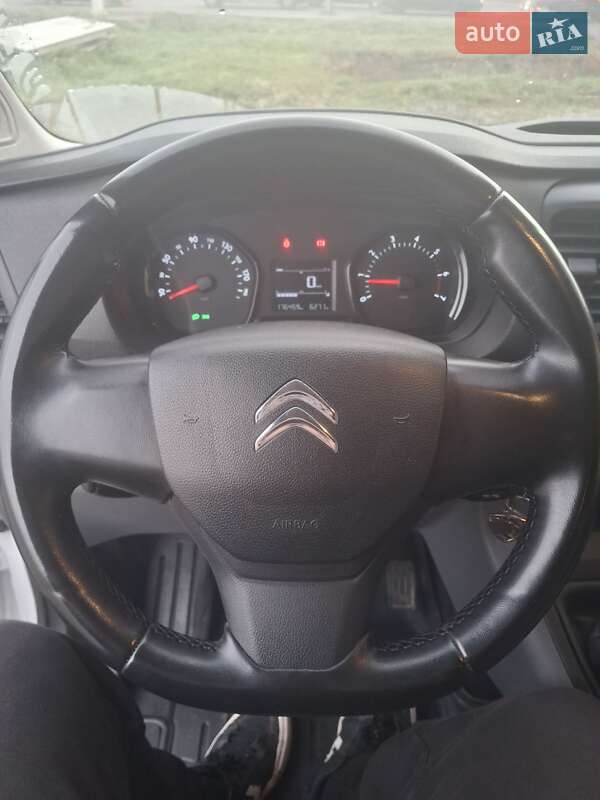 Минивэн Citroen SpaceTourer 2017 в Ивано-Франковске фото 27 Минивэн Citroen SpaceTourer 2017 в Ивано-Франковске