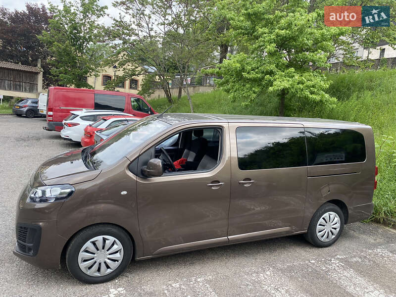 Минивэн Citroen SpaceTourer 2018 в Киеве