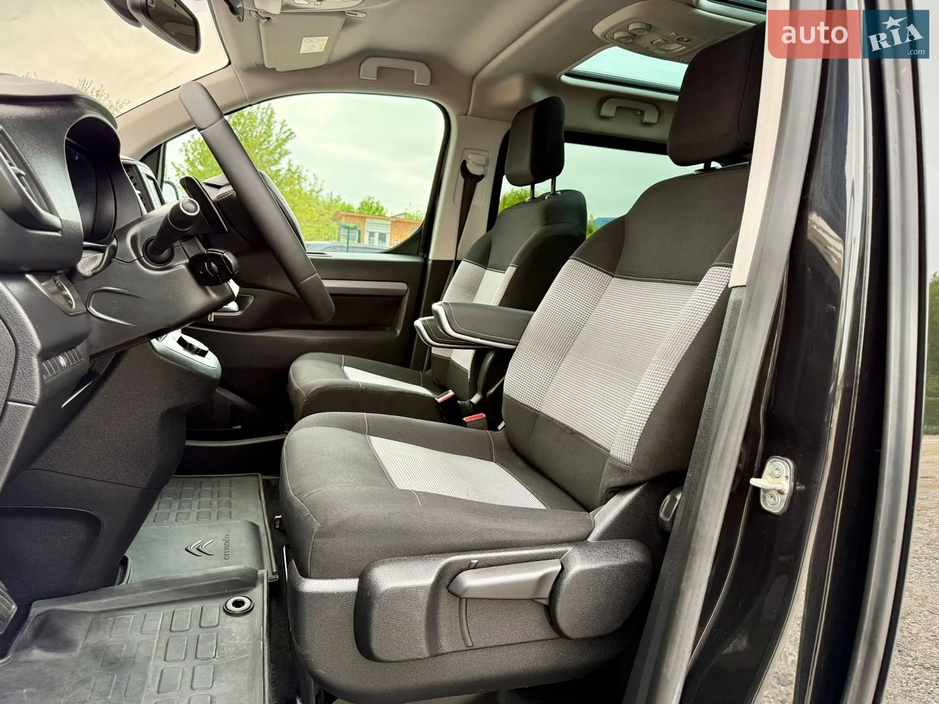 2017 Citroen Spacetourer - мініатюра 15