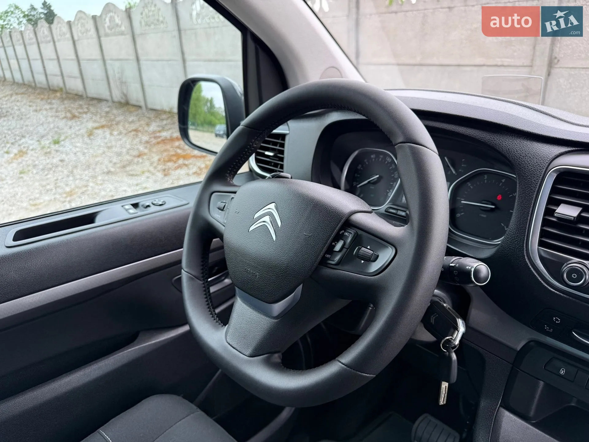 2017 Citroen Spacetourer - мініатюра 54