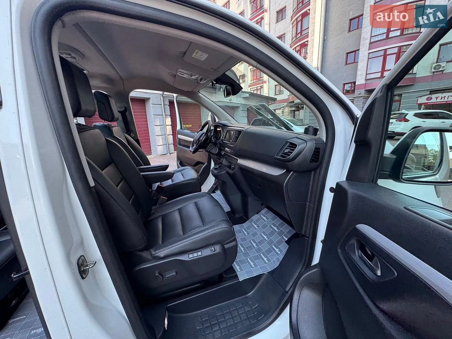 2017 Citroen Spacetourer - мініатюра 144
