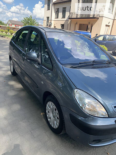 Універсал Citroen Xsara Picasso 2010 в Стрию