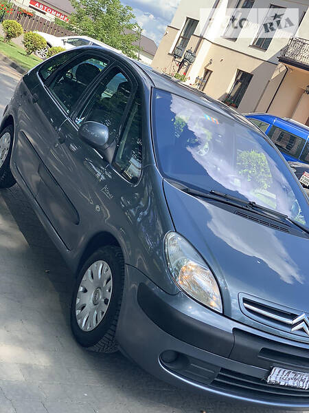 Універсал Citroen Xsara Picasso 2010 в Стрию