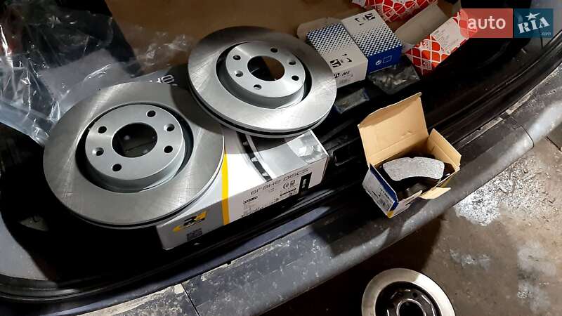 Мінівен Citroen Xsara Picasso 2007 в Тернополі фото 8 Мінівен Citroen Xsara Picasso 2007 в Тернополі