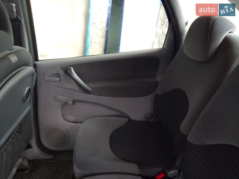 Мінівен Citroen Xsara Picasso 2007 в Могилів-Подільському фото 21 Мінівен Citroen Xsara Picasso 2007 в Могилів-Подільському