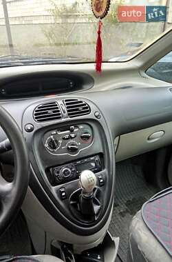 Мінівен Citroen Xsara Picasso 2003 в Острозі