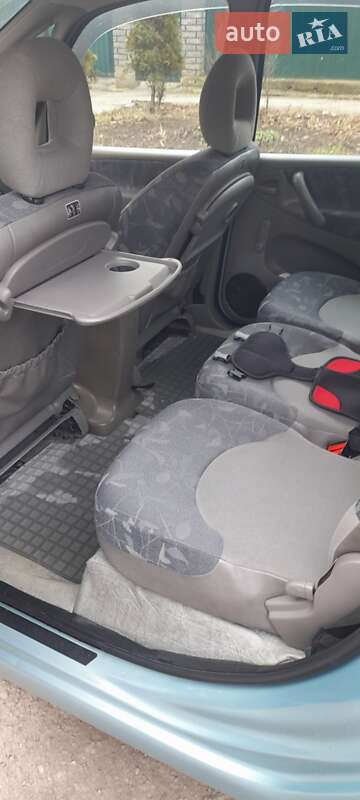 Минивэн Citroen Xsara Picasso 2003 в Каменец-Подольском фото 4 Минивэн Citroen Xsara Picasso 2003 в Каменец-Подольском