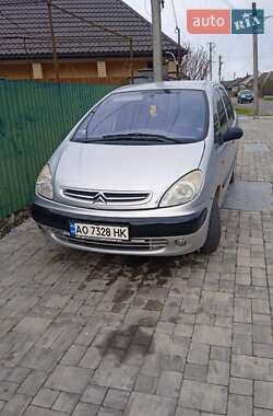 Минивэн Citroen Xsara Picasso 2001 в 
