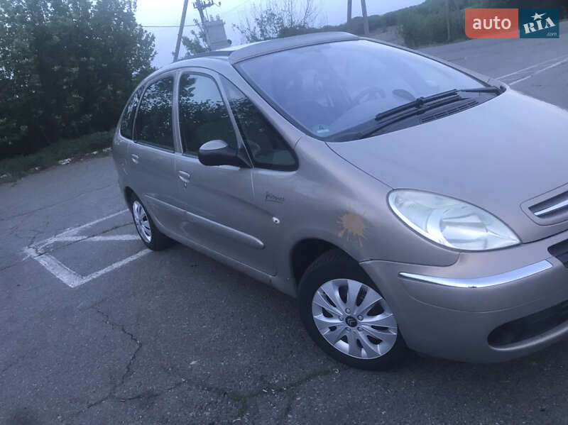 Минивэн Citroen Xsara Picasso 2006 в Корсуне-Шевченковском фото 2 Минивэн Citroen Xsara Picasso 2006 в Корсуне-Шевченковском