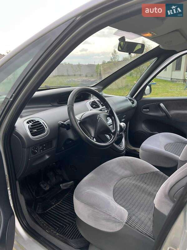 Минивэн Citroen Xsara Picasso 2009 в 