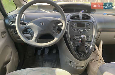 Минивэн Citroen Xsara Picasso 2002 в 
