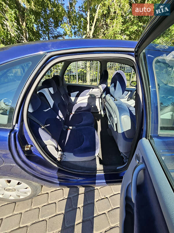Минивэн Citroen Xsara Picasso 2006 в Луцке фото 5 Минивэн Citroen Xsara Picasso 2006 в Луцке