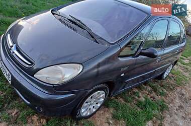 Минивэн Citroen Xsara Picasso 2002 в Выгоде