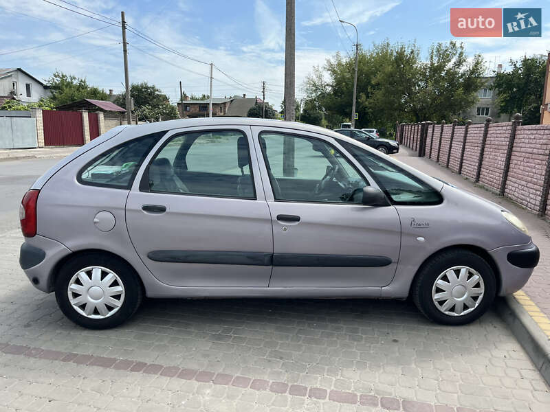 Мінівен Citroen Xsara Picasso 2000 в Луцьку
