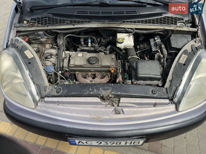 Мінівен Citroen Xsara Picasso 2000 в Луцьку