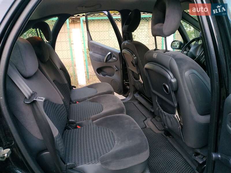 Мінівен Citroen Xsara Picasso 2009 в Рівному фото 18 Мінівен Citroen Xsara Picasso 2009 в Рівному