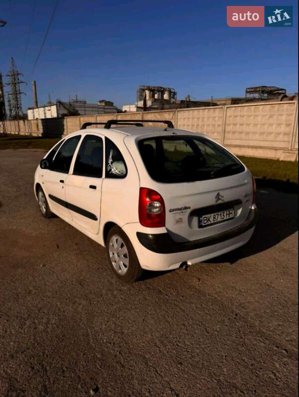 Мінівен Citroen Xsara Picasso 2010 в Здолбуніві фото 3 Мінівен Citroen Xsara Picasso 2010 в Здолбуніві