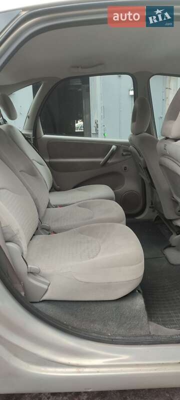 Мінівен Citroen Xsara Picasso 2005 в Львові фото 21 Мінівен Citroen Xsara Picasso 2005 в Львові