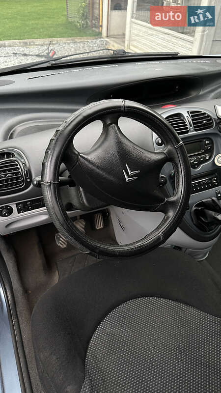 Мінівен Citroen Xsara Picasso 2005 в Дубні фото 5 Мінівен Citroen Xsara Picasso 2005 в Дубні