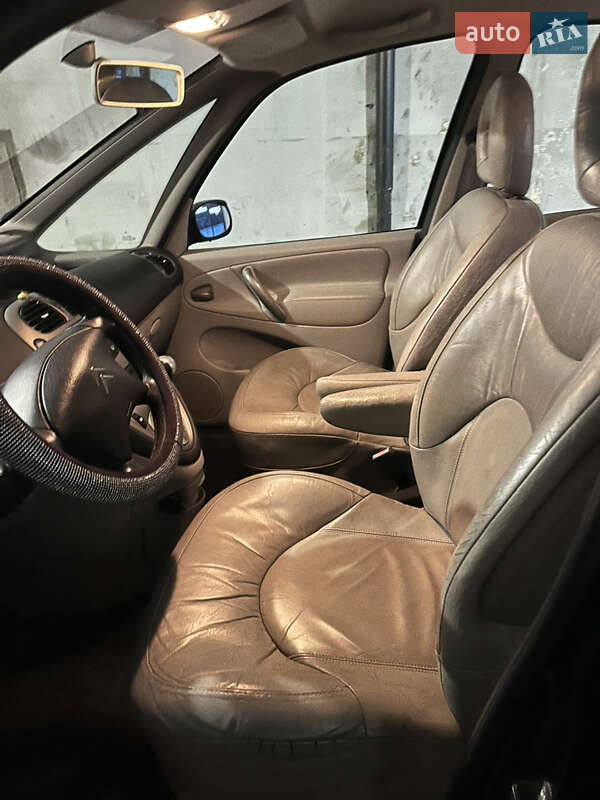 Минивэн Citroen Xsara Picasso 2004 в Сторожинце фото 21 Минивэн Citroen Xsara Picasso 2004 в Сторожинце