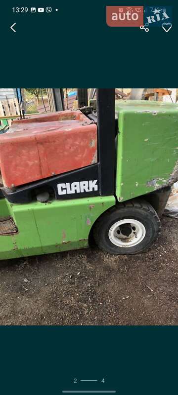 Вилочний навантажувач Clark CDP 1997 в Києві фото 4 Вилочний навантажувач Clark CDP 1997 в Києві