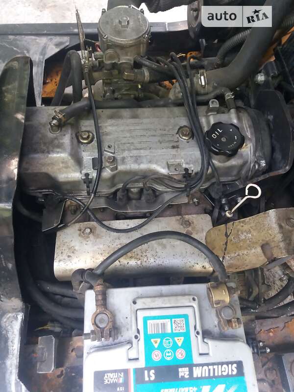 Вилочный погрузчик Clark CMP 2000 в Львове