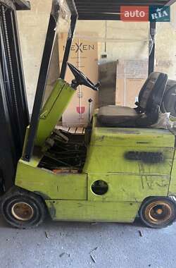 Вилочный погрузчик Clark H500 Y30 LPG 2011 в 
