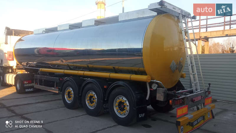 Цистерна Clayton Commercial S1 2002 в 