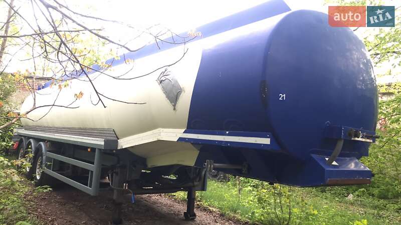 Цистерна полуприцеп Cobo SOA 2005 в Тернополе фото Цистерна полуприцеп Cobo SOA 2005 в Тернополе