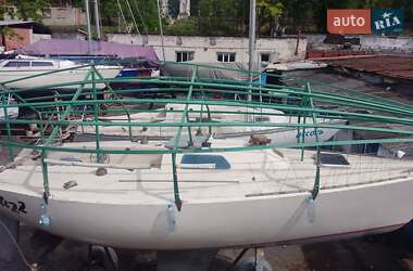 Парусна яхта Conrad 25 1988 в Миколаєві