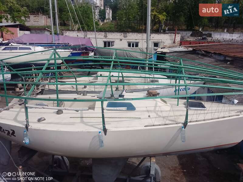 Парусная яхта Conrad 25 1988 в Николаеве