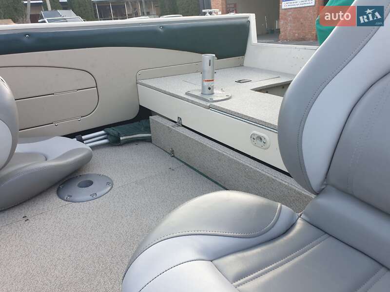 Катер Crestliner Sportfish 2012 в Житомире