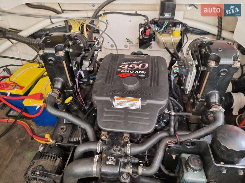 Катер Crownline CR 2008 в Киеве фото 10 Катер Crownline CR 2008 в Киеве