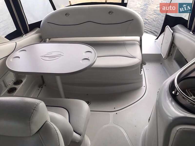 Катер Crownline CR 2008 в Киеве фото 4 Катер Crownline CR 2008 в Киеве