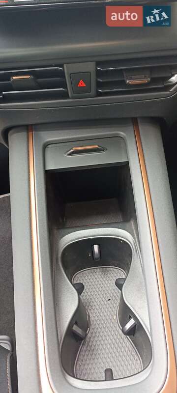 Хетчбек Cupra Born 2022 в Тернополі