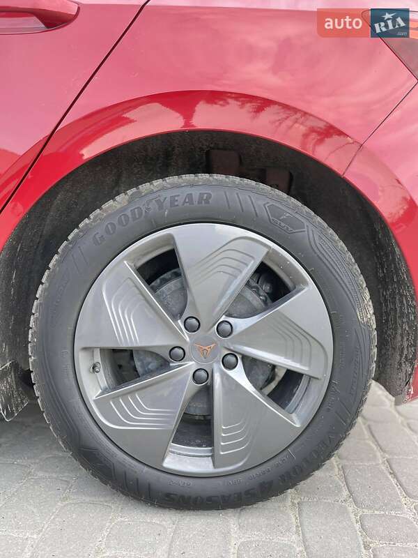 Хетчбек Cupra Born 2022 в Тернополі