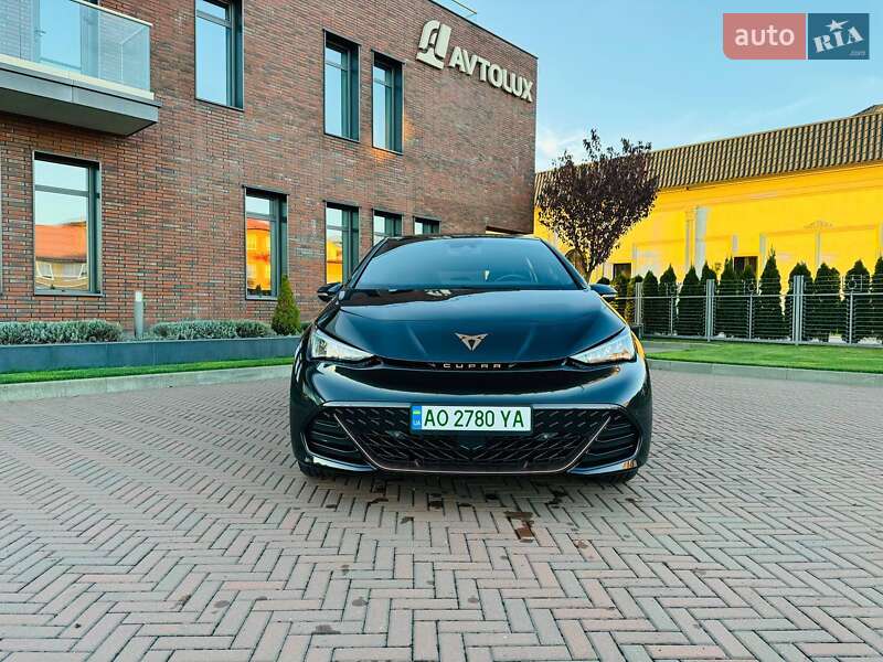 Хэтчбек Cupra Born 2022 в Мукачево