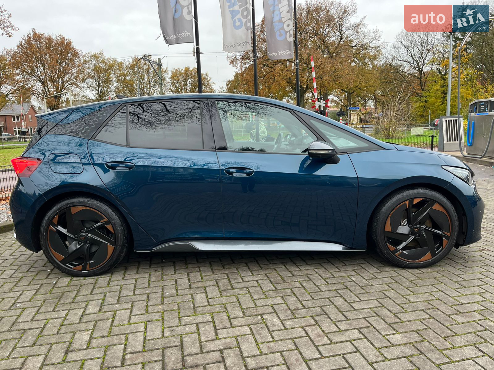 2021 Cupra Born - мініатюра 7