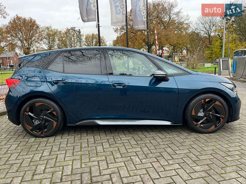 Хэтчбек Cupra Born 2021 в Коломые