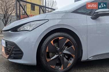 Хэтчбек Cupra Born 2022 в 