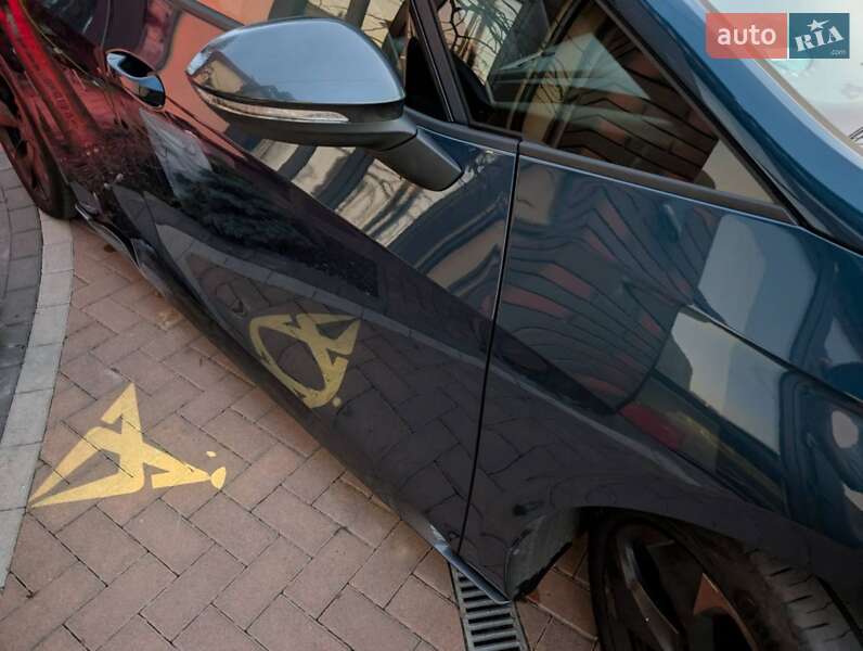 Хэтчбек Cupra Born 2022 в Виннице