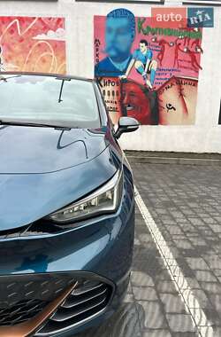 Хэтчбек Cupra Born 2022 в 