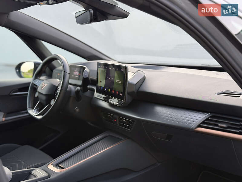 Хэтчбек Cupra Born 2023 в Луцке