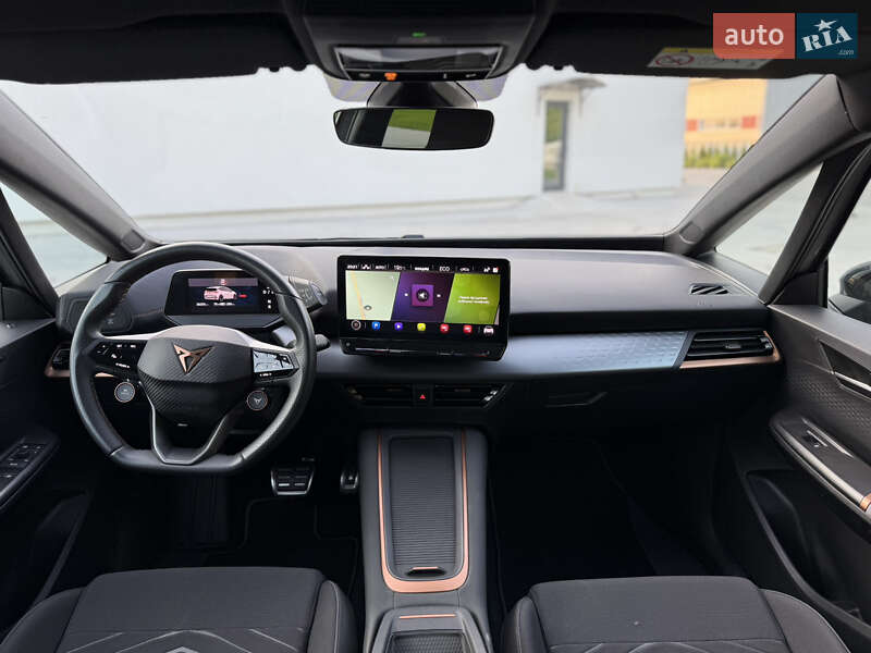 Хэтчбек Cupra Born 2023 в Луцке