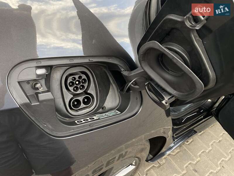 Хэтчбек Cupra Born 2023 в Киеве