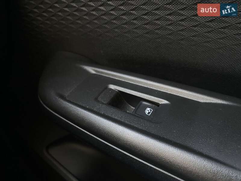 Хэтчбек Cupra Born 2023 в Киеве