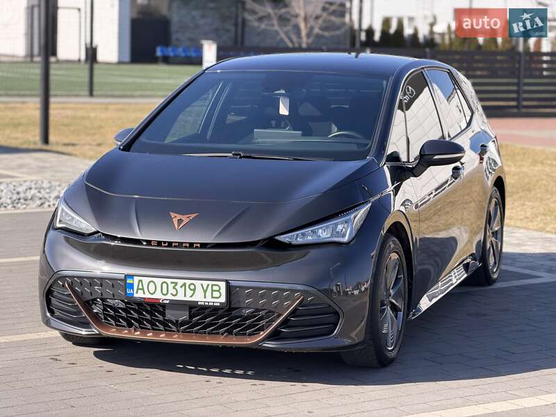 Хэтчбек Cupra Born 2022 в Мукачево
