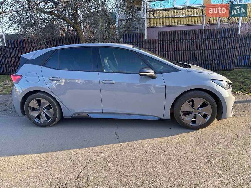Хетчбек Cupra Born 2022 в Ужгороді